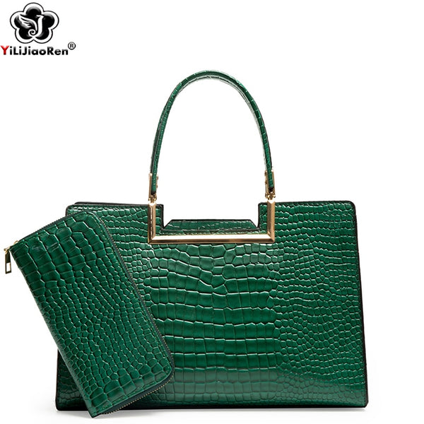 Luxury Alligator Leather Tote: Fashionable Shoulder Handbag