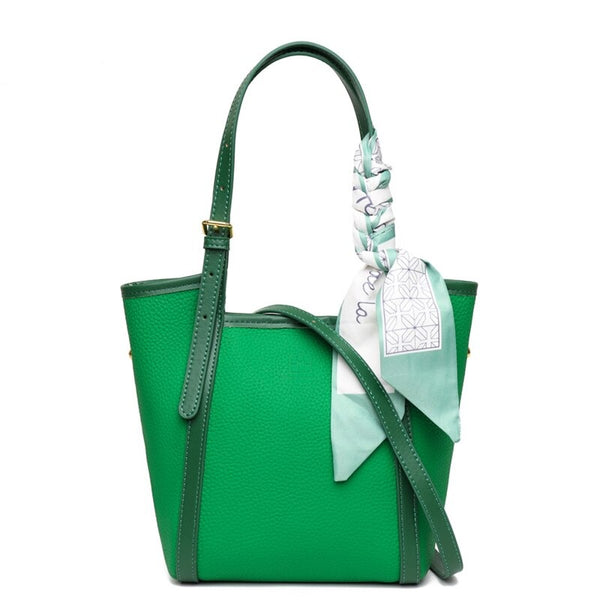 Stylish Genuine Leather Handbag: Fashionable Crossbody Bag for Women